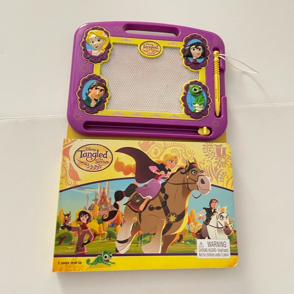 Disney’s Tangled The Series Rapunzel Magna Doodle Book Erasable Magnetic Pad Pen